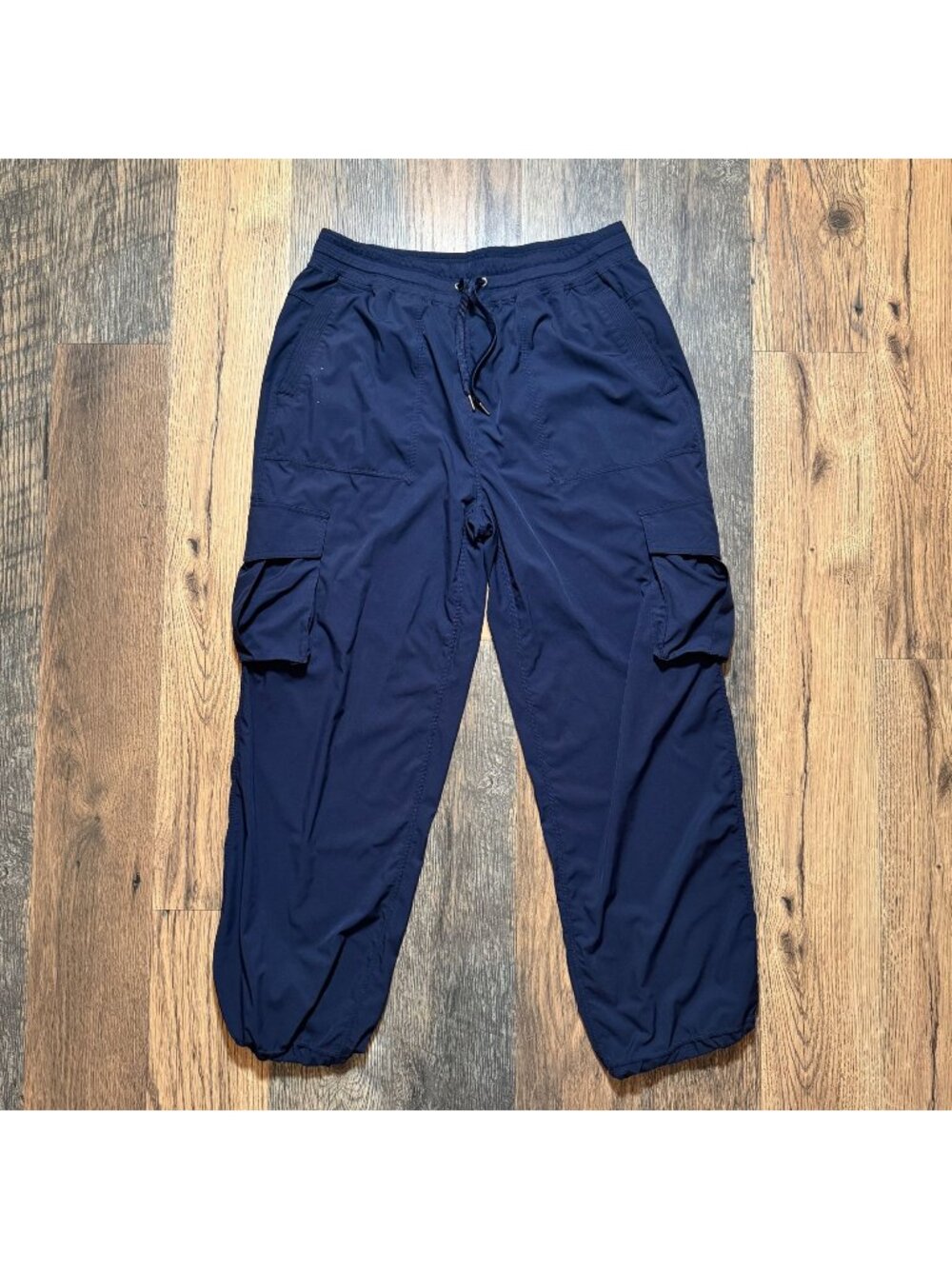 Quince Performance Tech Cargo Mid-Rise Pants Deep Navy Size XL